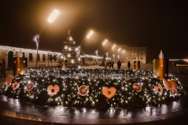 Blagdani su tamo gdje je dom – Advent u Đakovu