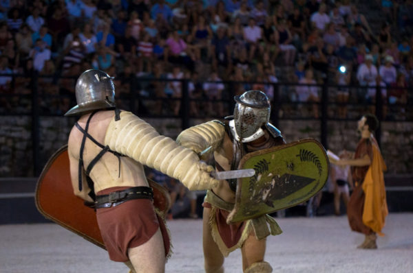 Spectacula Gladiatoria u Areni Pula, povodom 120-te obljetnice postojanja Arheološkog muzeja Istre